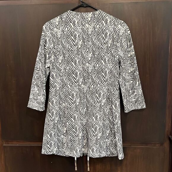 Cabi Zig Zag Ponte Knit Jacket Small #3034 - Picture 3 of 5